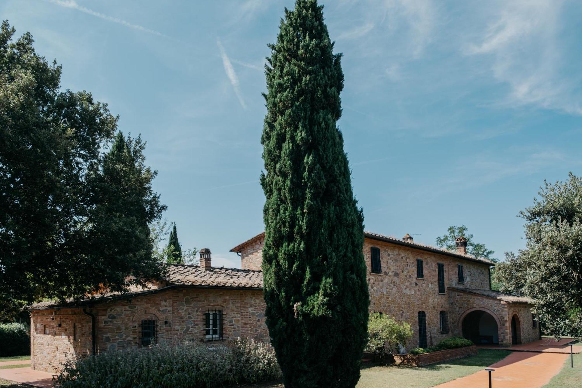 מונטאיונה Podere Fignano, Holiday Home - Apartments Fully Renovated 2024 מראה חיצוני תמונה